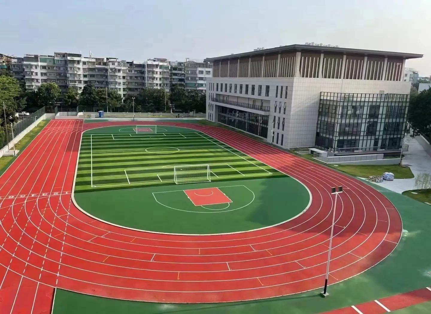 黄石市橡胶跑道塑胶篮球场 - 价格